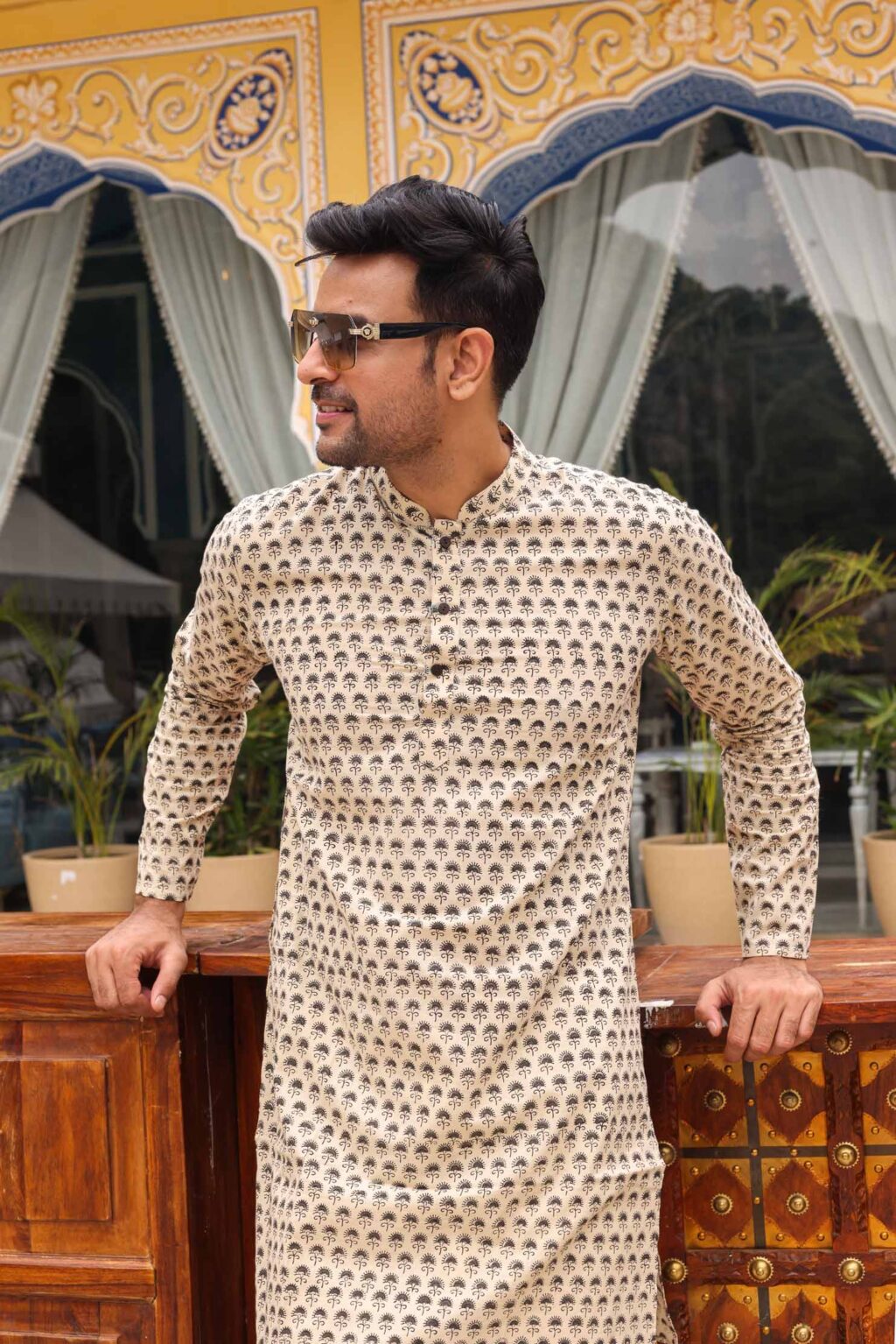 Double Spanish White Cotton Kurta With Dot Print