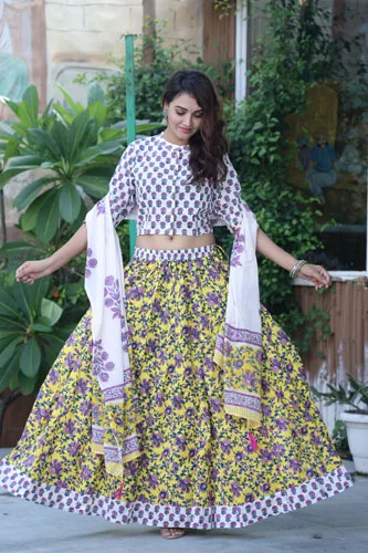shuttle floral print lehenga choli with dupatta front view