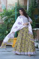shuttle floral print lehenga choli with dupatta side view